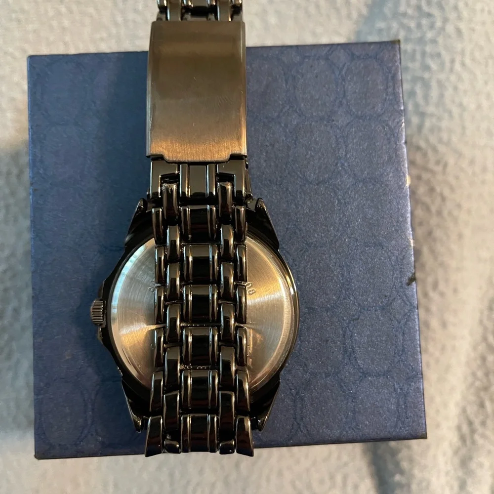 Men’s watch/ Knife Gift Set in nice box. Fmdal751 NWT!